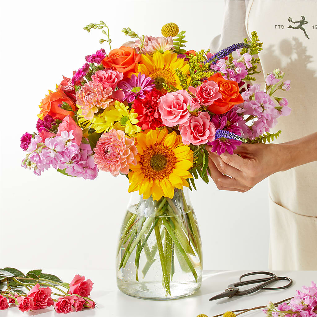 Cue the Confetti - A Florist Original – HIRT'S FLOWERS INC, Strongsville OH