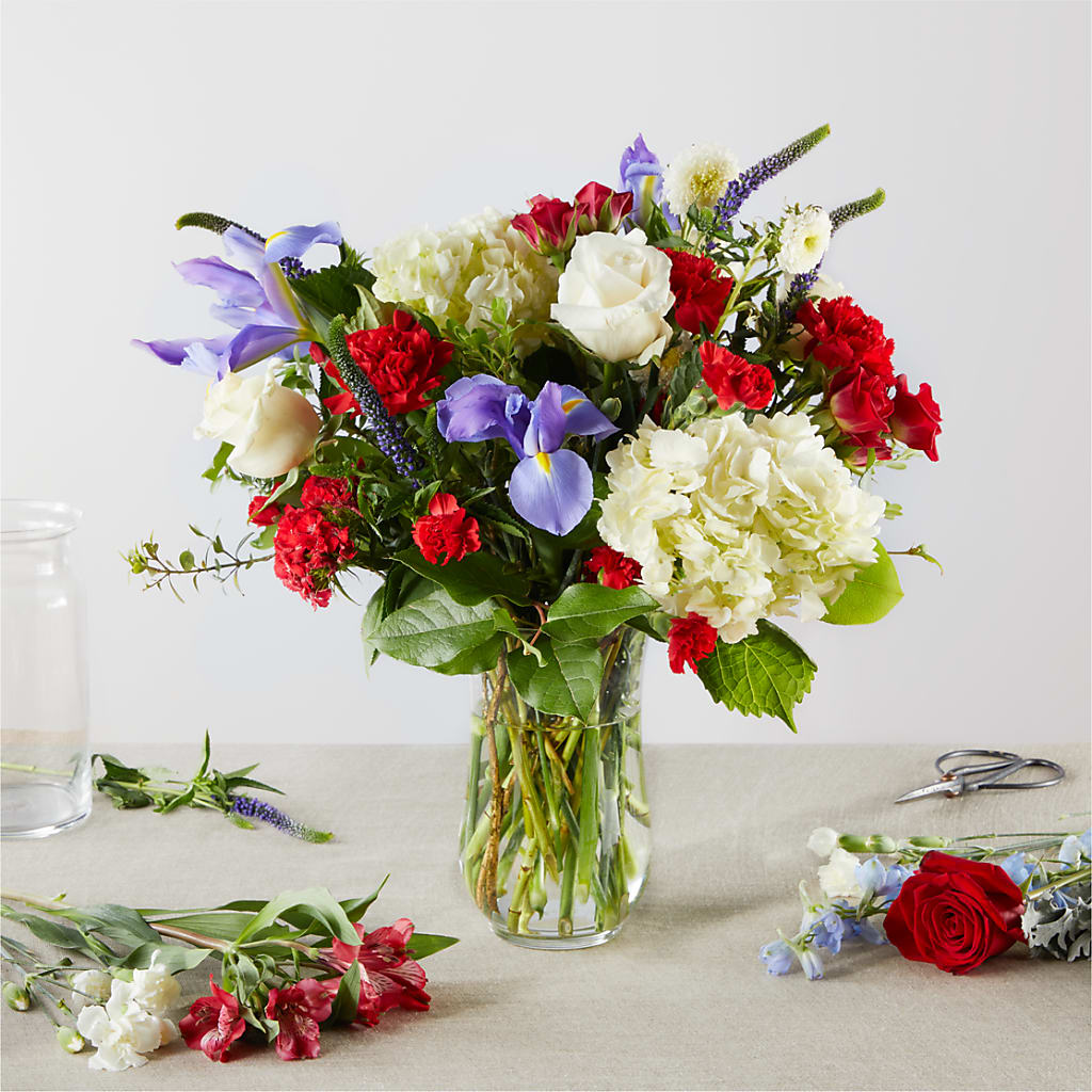 Star Spangled - A Florist Original – HIRT'S FLOWERS INC, Strongsville OH
