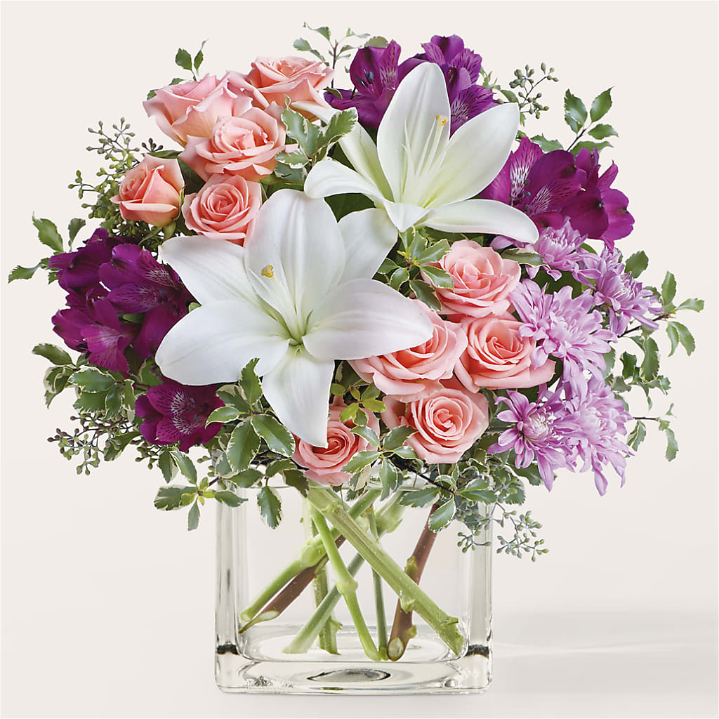 Mani Pedi Bouquet – HIRT'S FLOWERS INC, Strongsville OH