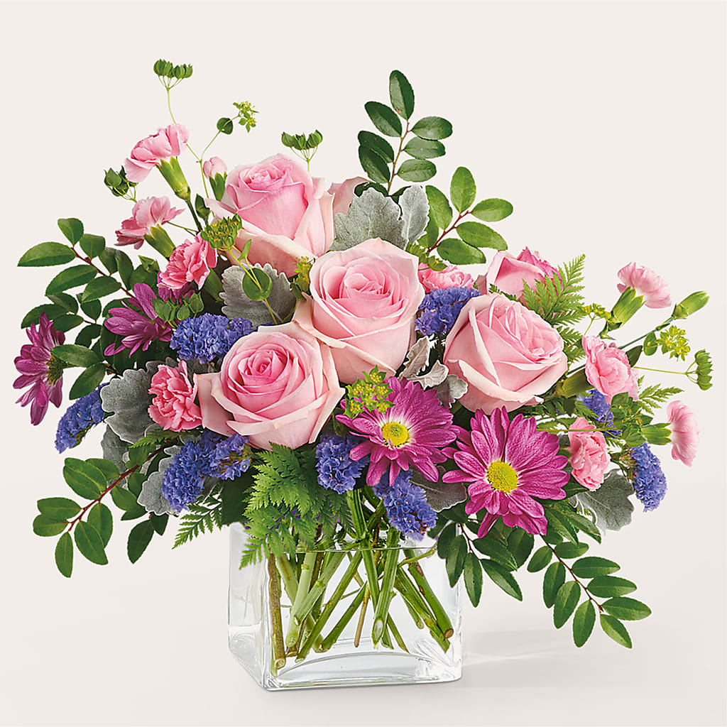Starlet Bouquet – HIRT'S FLOWERS INC, Strongsville OH