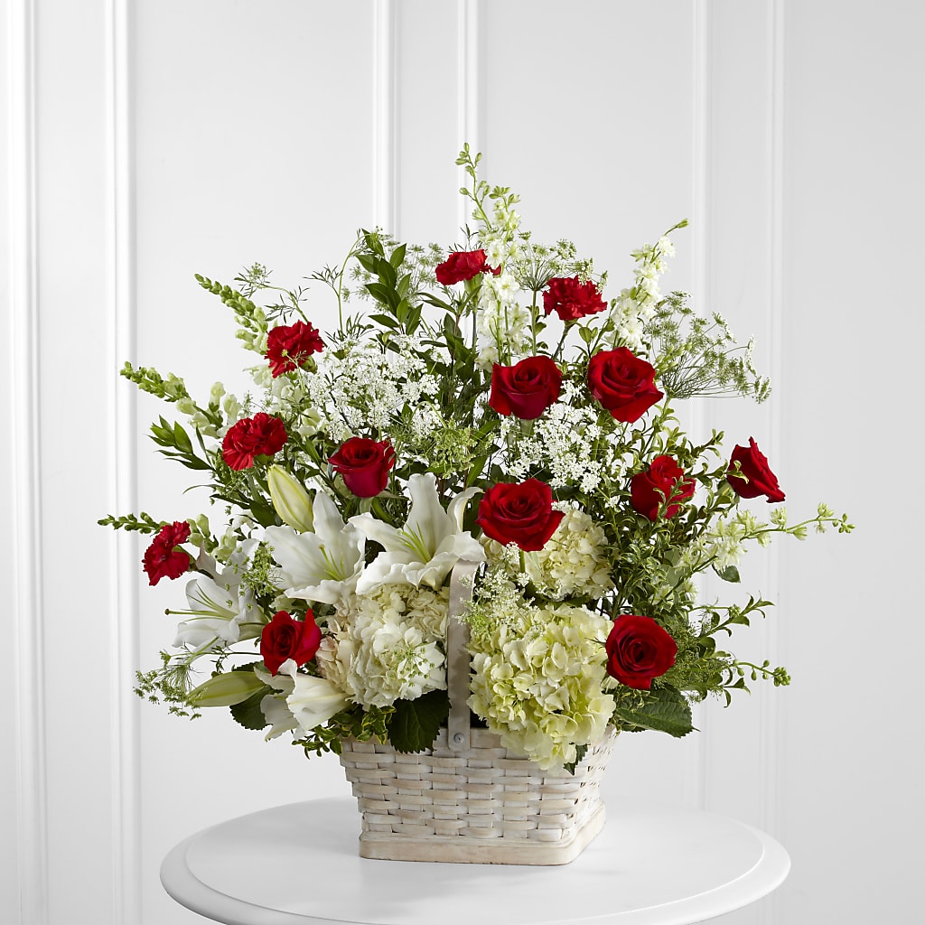 In Loving Memory Arrangement – HIRT'S FLOWERS INC, Strongsville OH