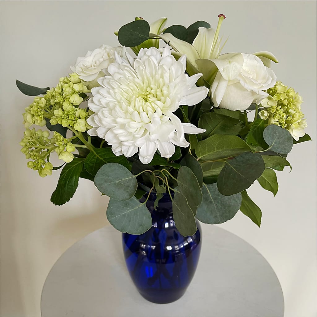 Snowy Dreams Bouquet – HIRT'S FLOWERS INC, Strongsville OH