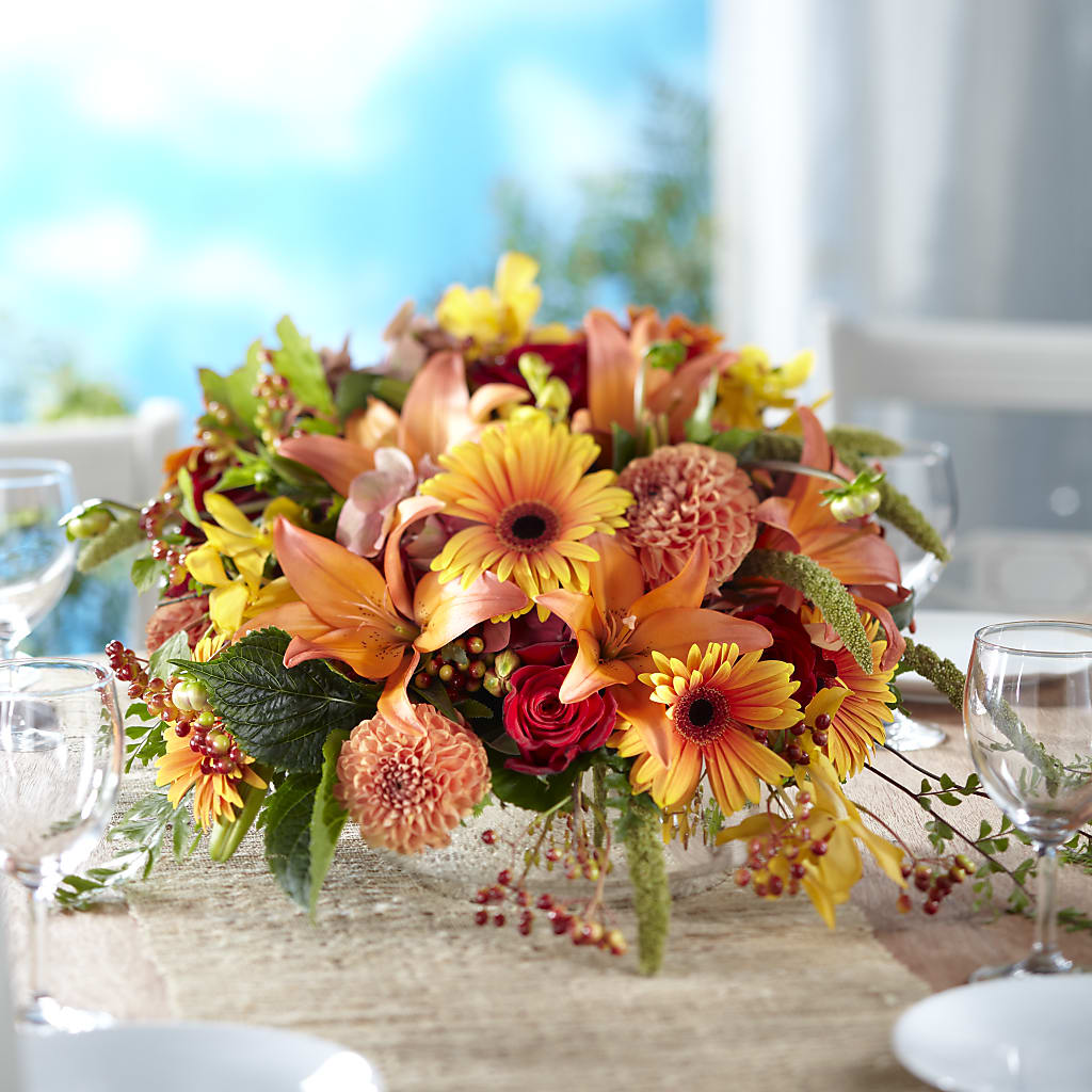 One and Only Centerpiece – HIRT'S FLOWERS INC, Strongsville OH