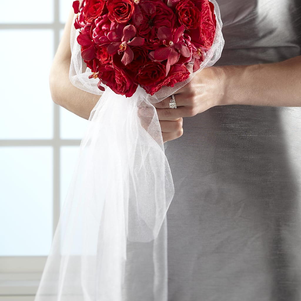 Desire Bouquet – HIRT'S FLOWERS INC, Strongsville OH