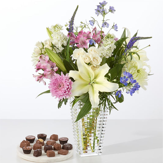 Winter Celebration Bouquet – HIRT'S FLOWERS INC, Strongsville OH