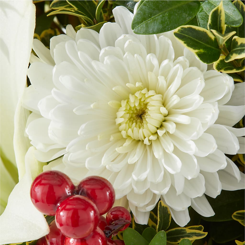 Festive Moments Tree – HIRT'S FLOWERS INC, Strongsville OH