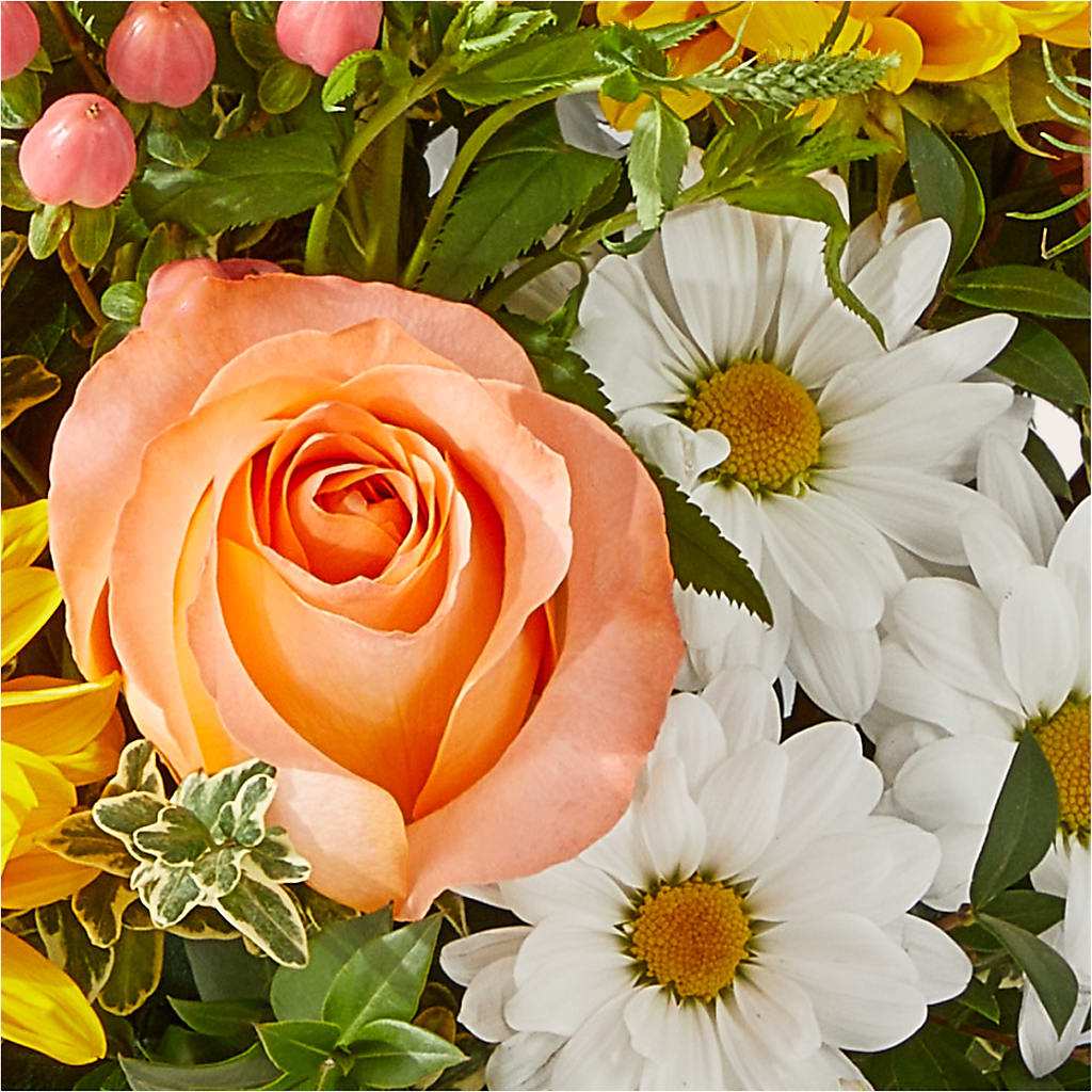 The Good Life Bouquet – HIRT'S FLOWERS INC, Strongsville OH