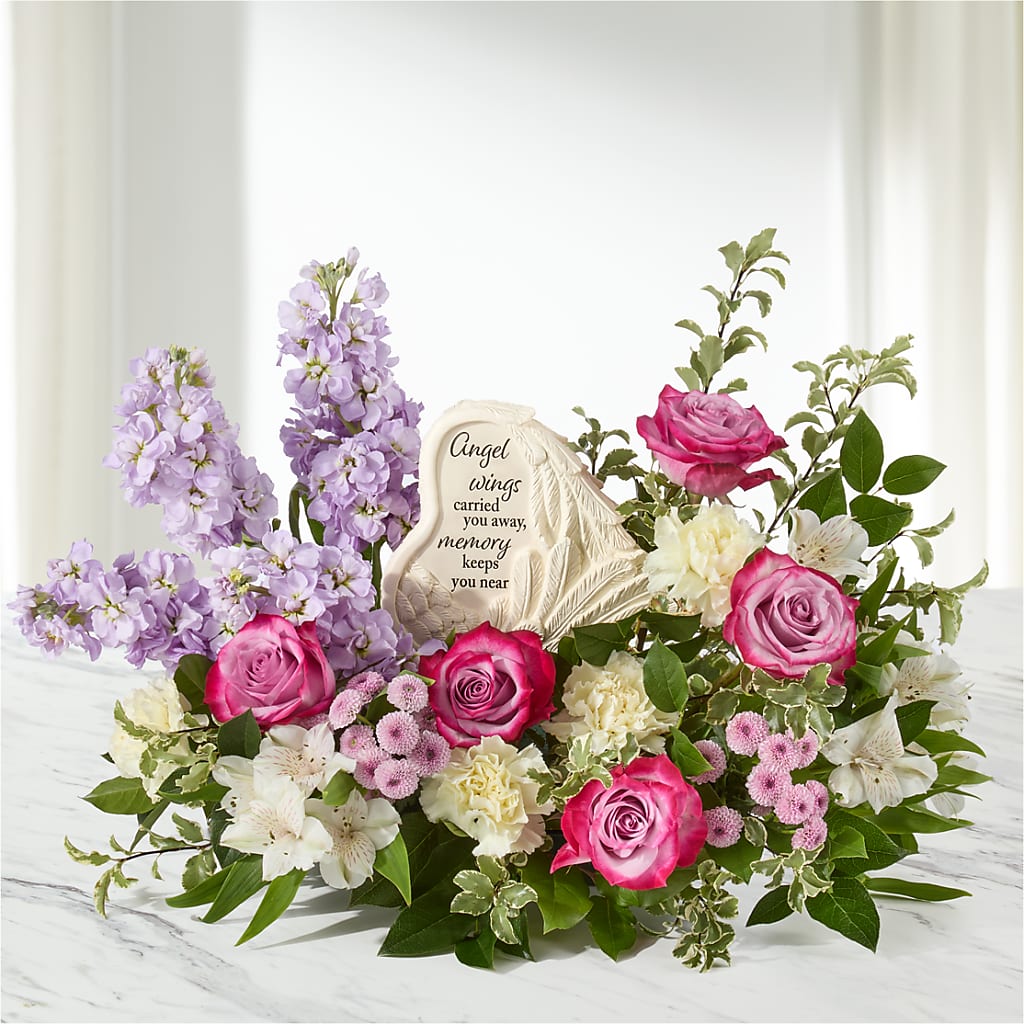 In My Heart Arrangement – HIRT'S FLOWERS INC, Strongsville OH
