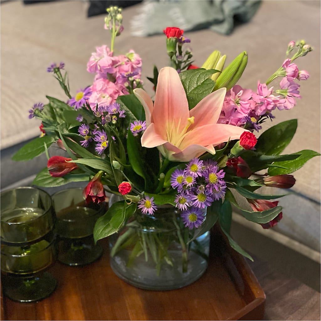 Romantique Bouquet – HIRT'S FLOWERS INC, Strongsville OH