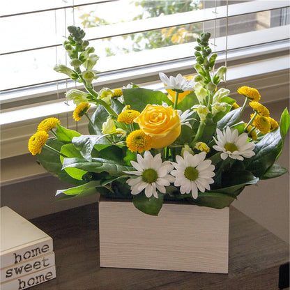 Sun Salutation Box Bouquet – HIRT'S FLOWERS INC, Strongsville OH