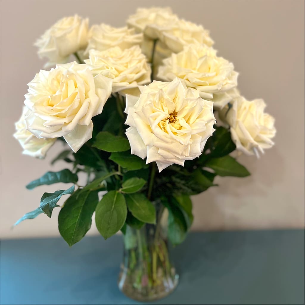 Long Stem Yellow Rose Bouquet – HIRT'S FLOWERS INC, Strongsville OH