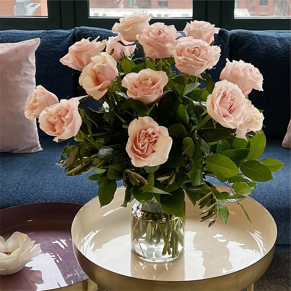 Long Stem Pink Rose Bouquet – HIRT'S FLOWERS INC, Strongsville OH