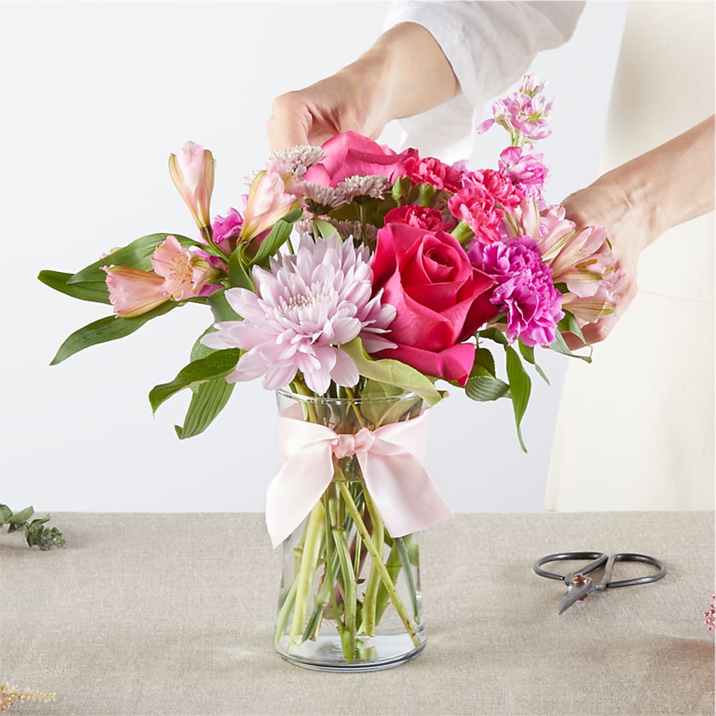 Pink Ribbon - A Florist Original – HIRT'S FLOWERS INC, Strongsville OH