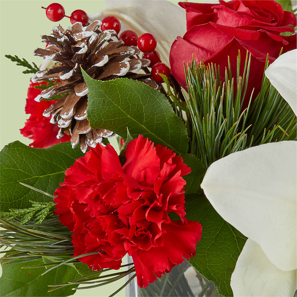 Glistening Icicles Bouquet – HIRT'S FLOWERS INC, Strongsville OH