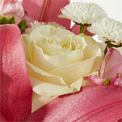 Piece of Cake Bouquet – HIRT'S FLOWERS INC, Strongsville OH
