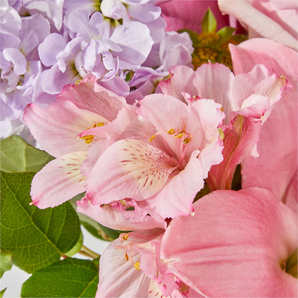 The Crown Jewel Bouquet – HIRT'S FLOWERS INC, Strongsville OH