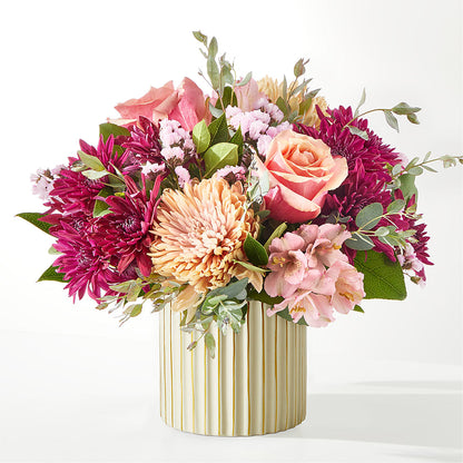 Berry Cobbler Bouquet with Ivory Vase – HIRT'S FLOWERS INC, Strongsville OH