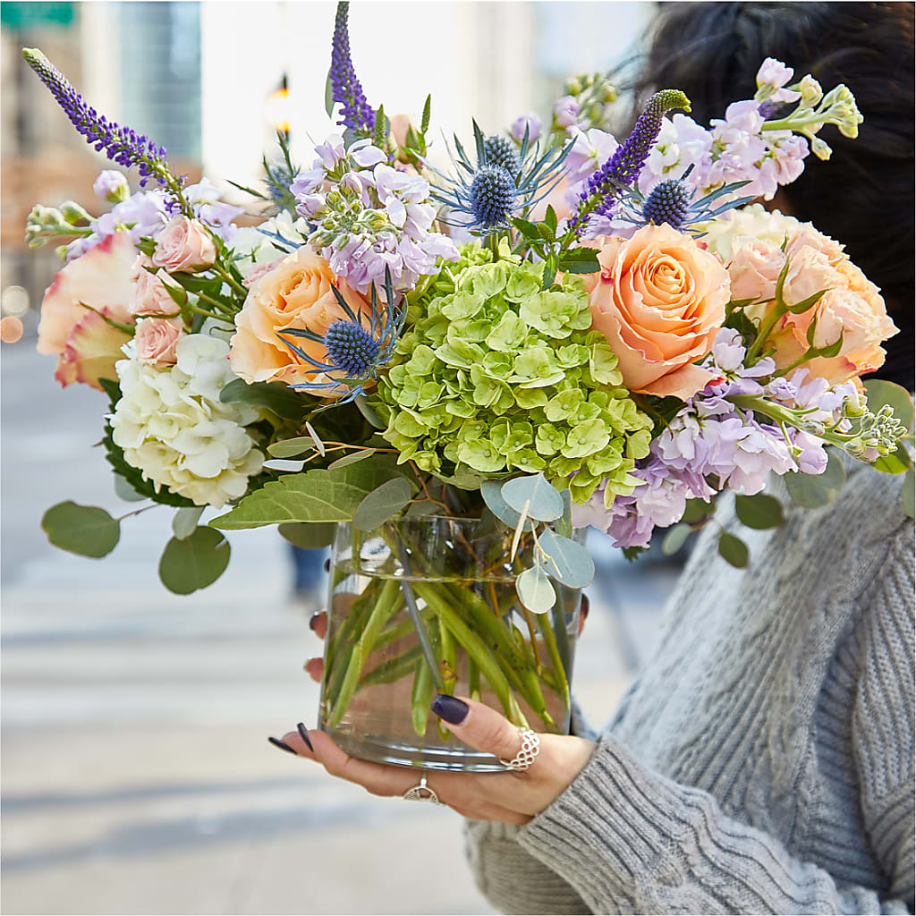 Porch Swing Bouquet – HIRT'S FLOWERS INC, Strongsville OH