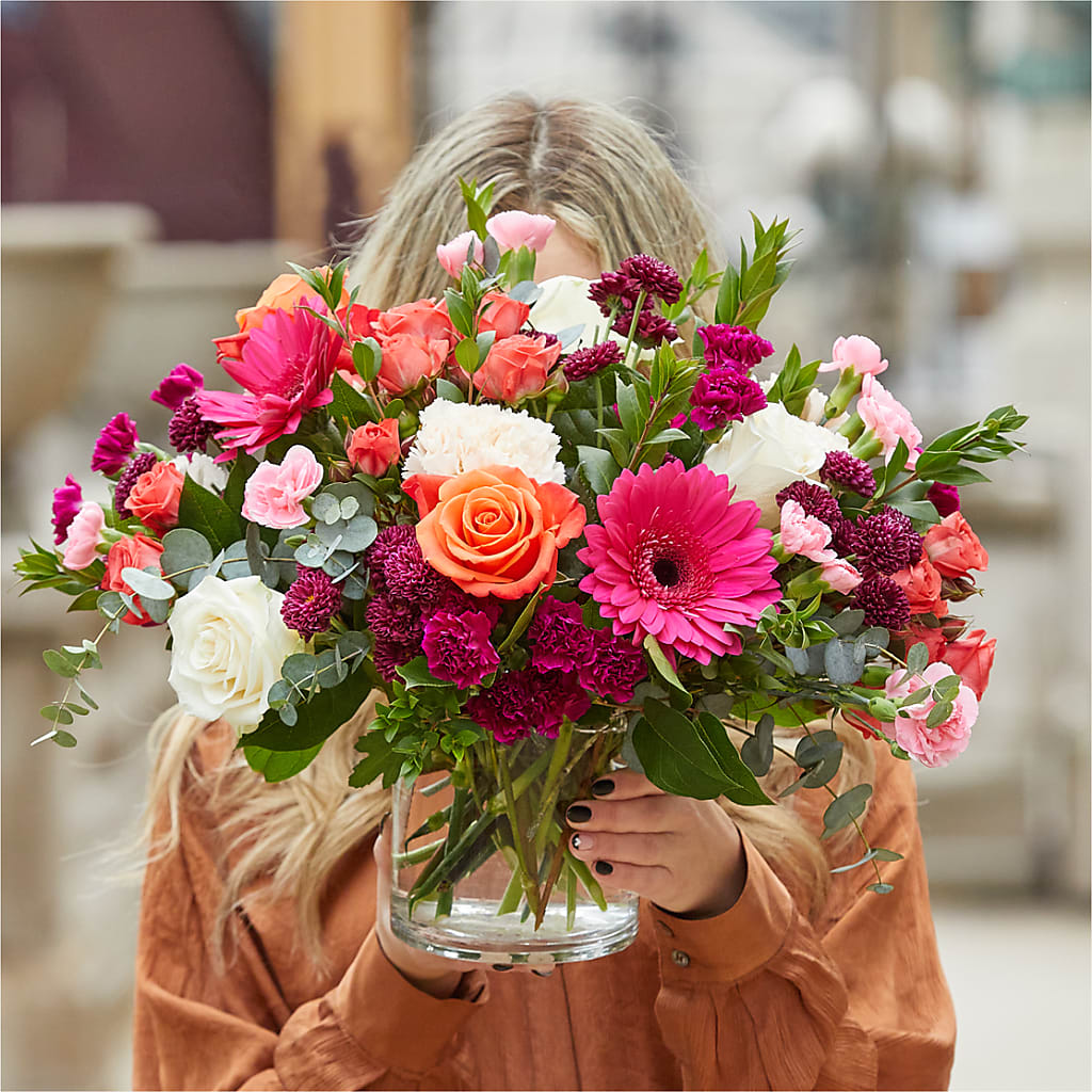 Smell the Roses Bouquet – HIRT'S FLOWERS INC, Strongsville OH