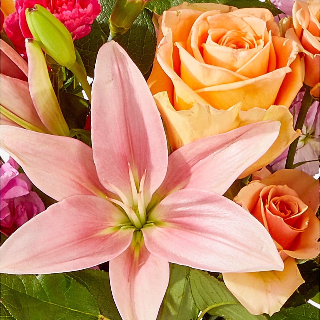 Bisous Bouquet – HIRT'S FLOWERS INC, Strongsville OH