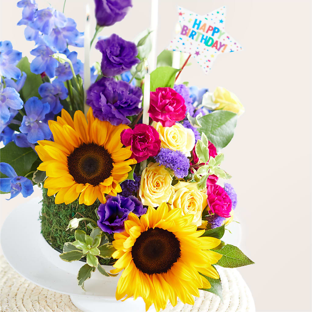 Star of the Day Floral Cake – HIRT'S FLOWERS INC, Strongsville OH