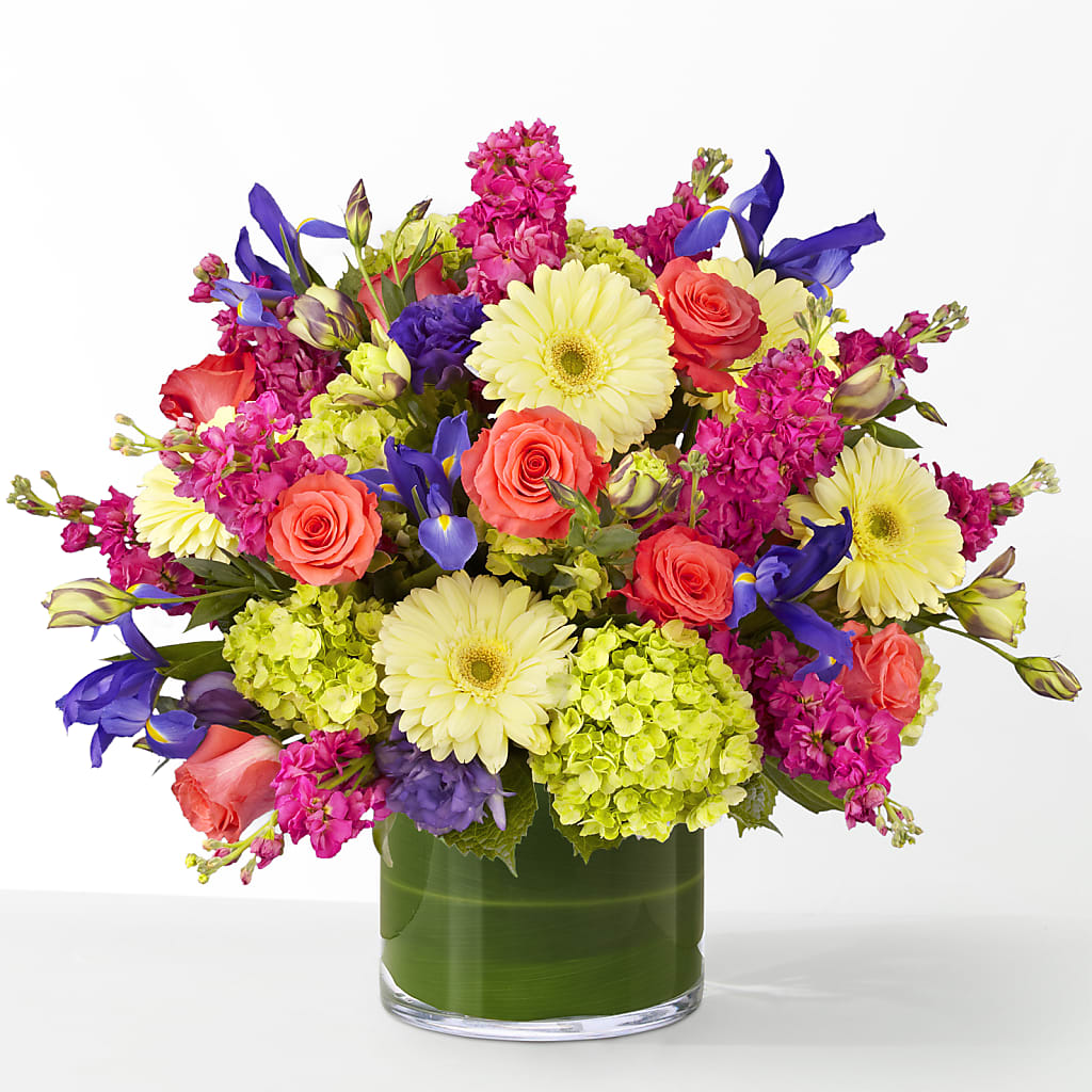 The Couture – HIRT'S FLOWERS INC, Strongsville OH